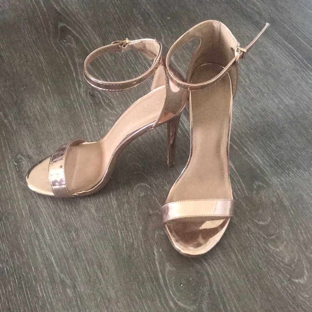 Rose Gold Ankle Strap Heels - size 7